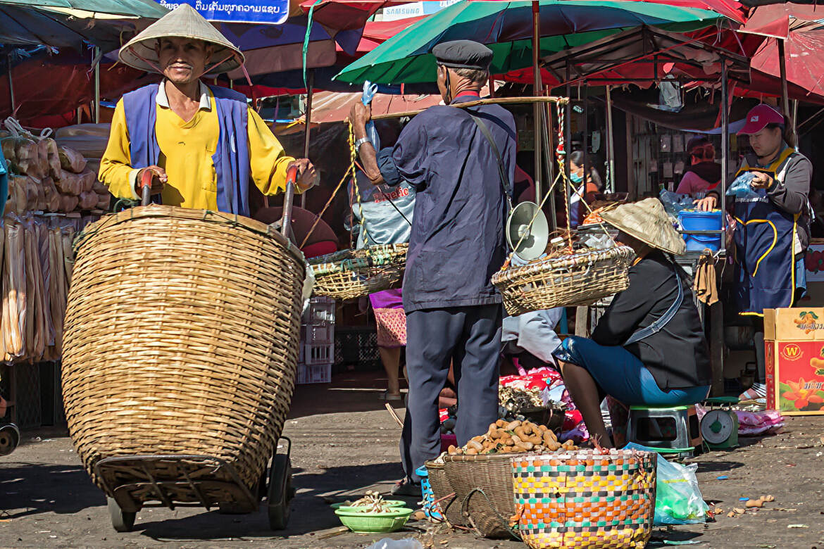 Au marché de Pakse