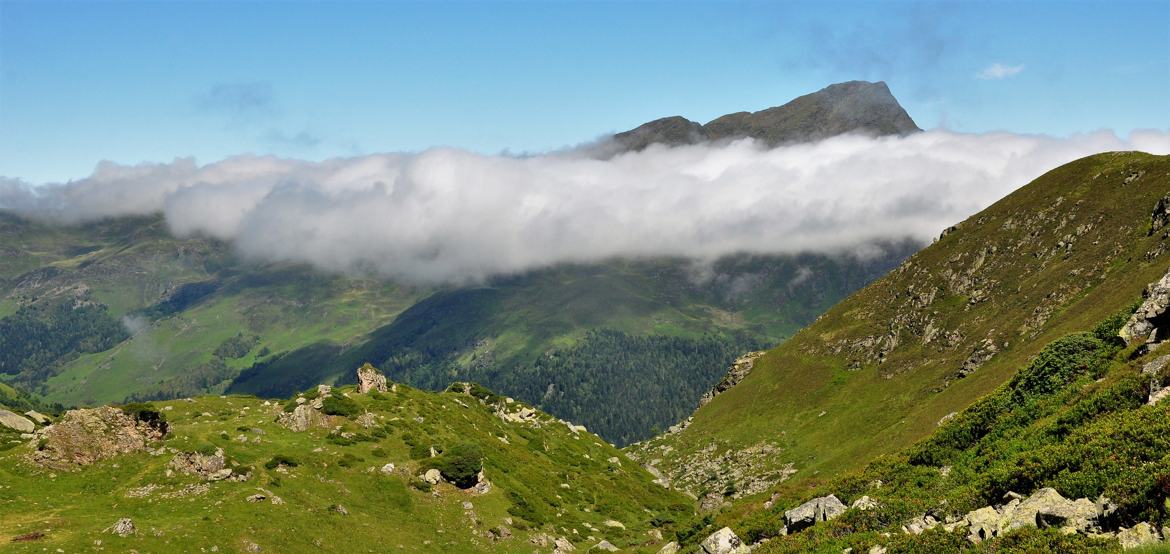 Du côté du lac de peyrelade (Pyrénées)