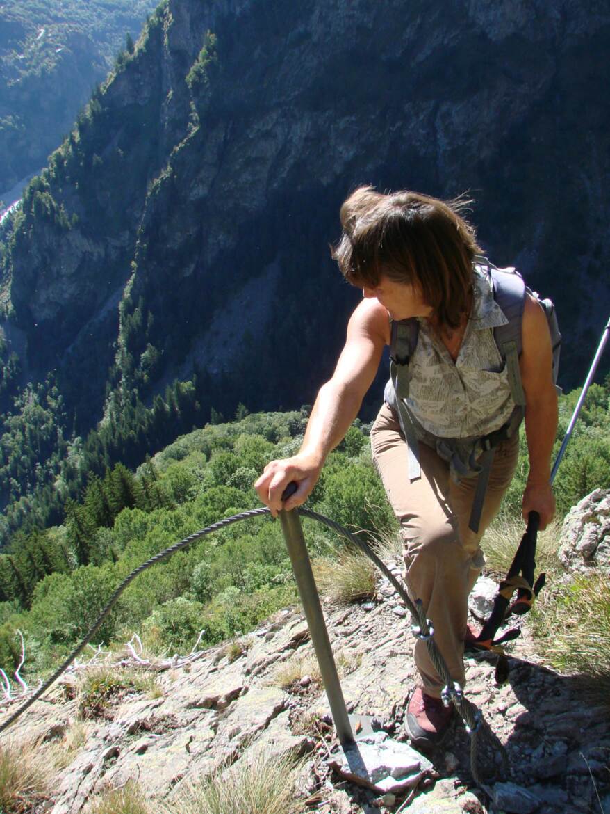 S'agripper, pour mieux regarder