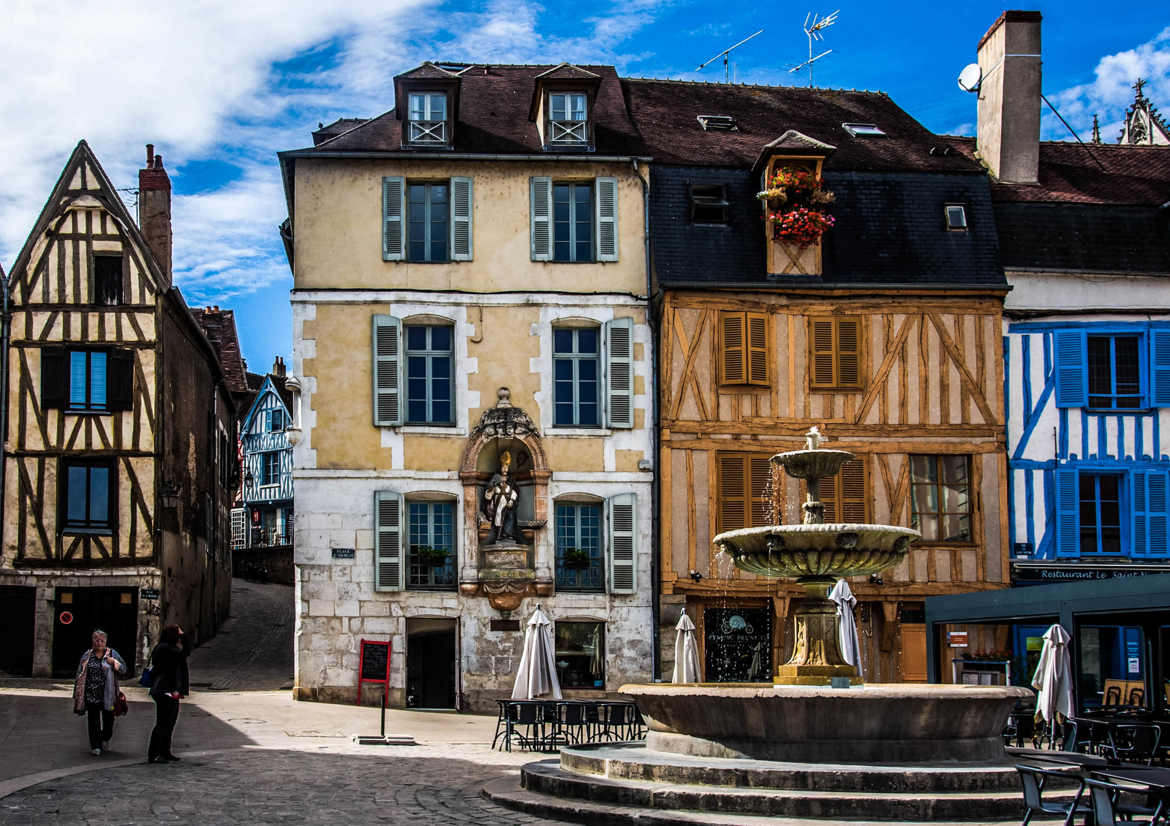 Place St. Nicolas