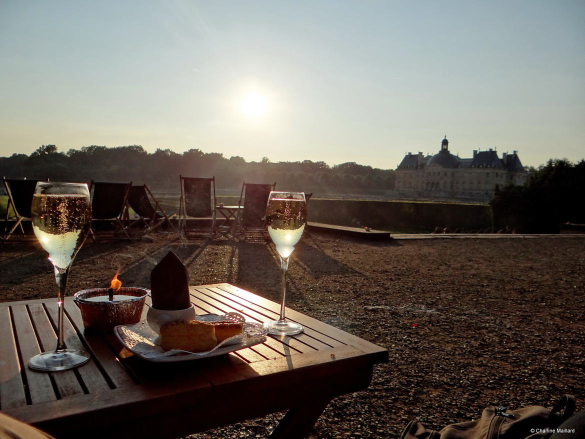 Pause champagne à Vaux le Vicomte