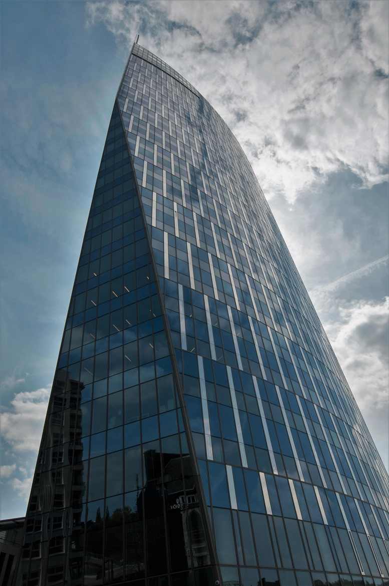 La tour des finances, Liège