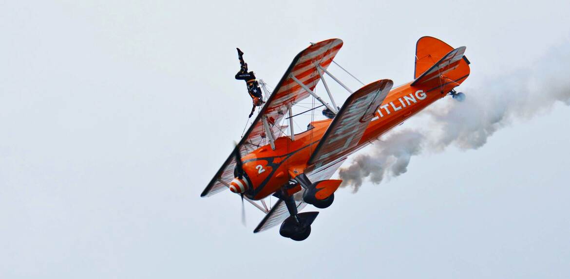 Acrobatie aérienne couleur