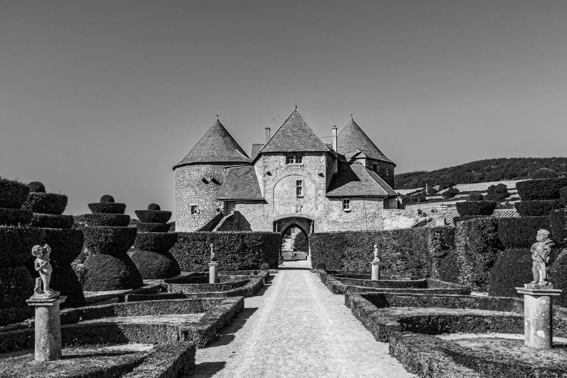 Archives châtelaines : château de Berzé