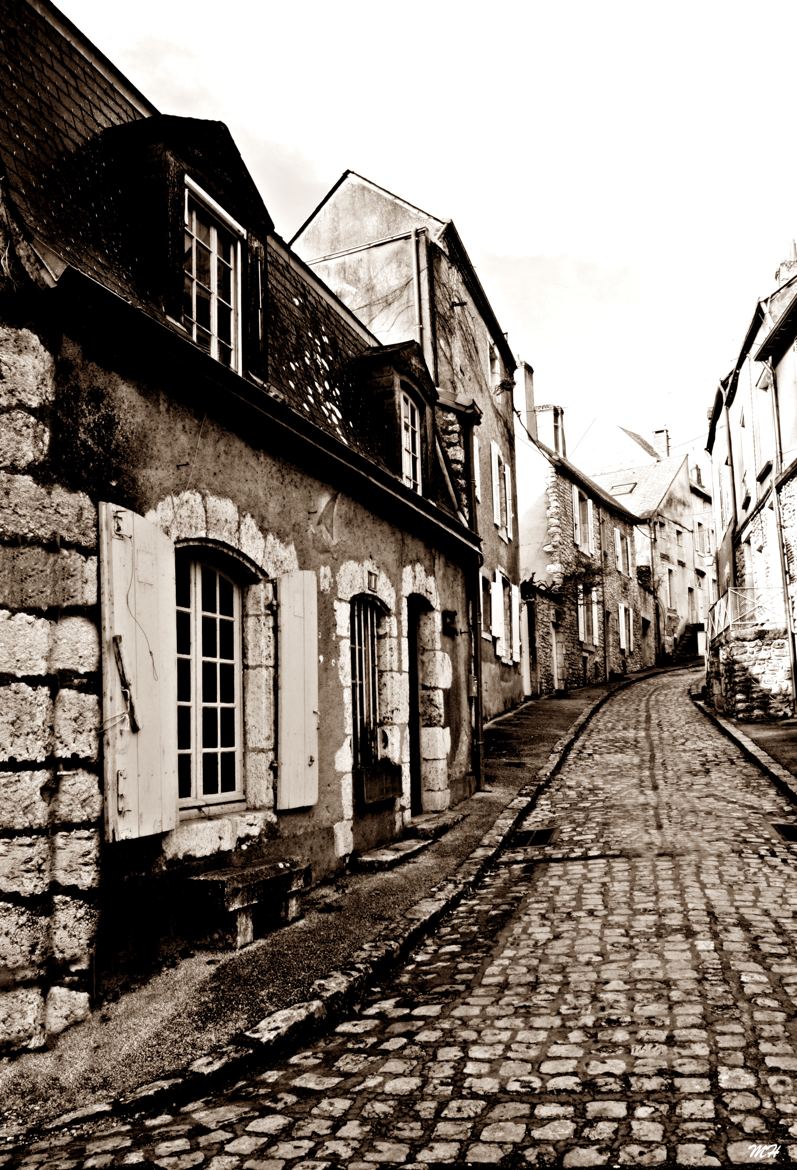 Ruelle pavée sépia