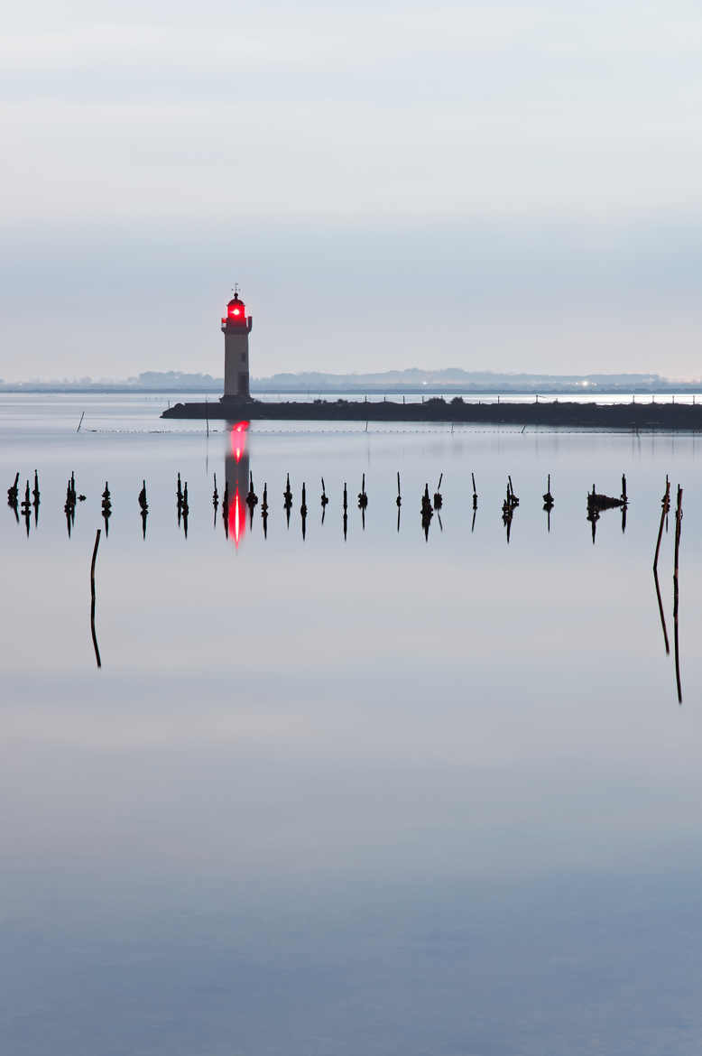 Phare au clair de lune