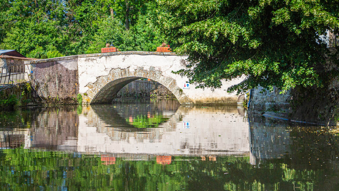 Le pont du Loir