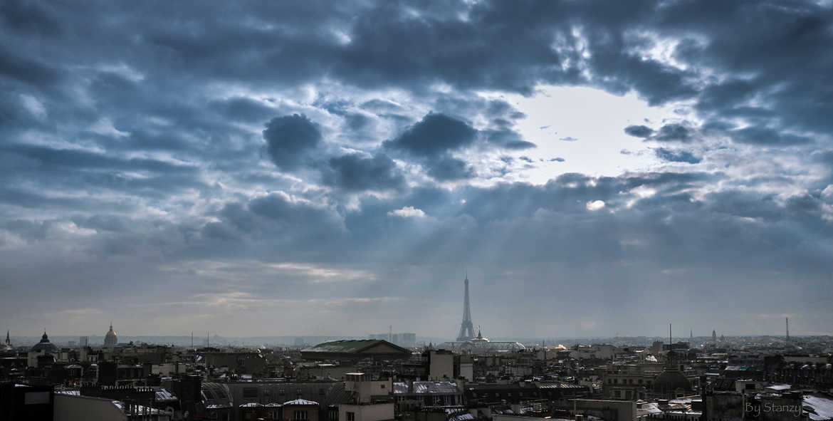 Sous le ciel de Paris