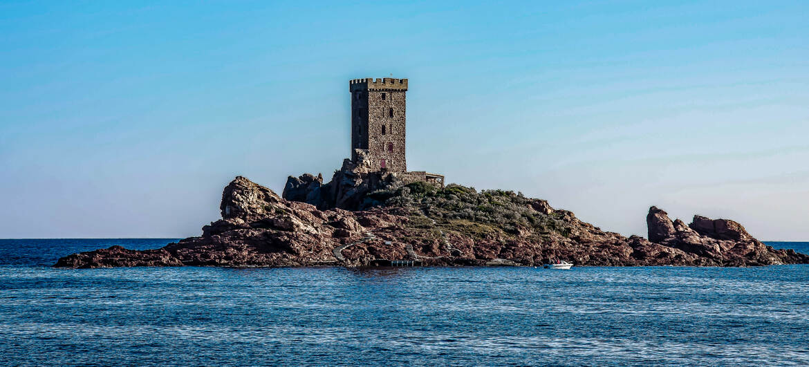 L'Ile d' Or et Tintin