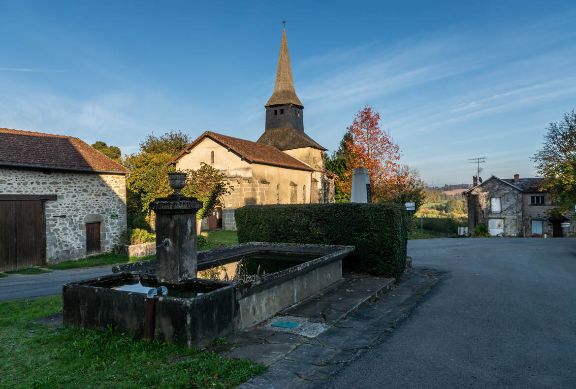 Église Saint Georges et lavoir