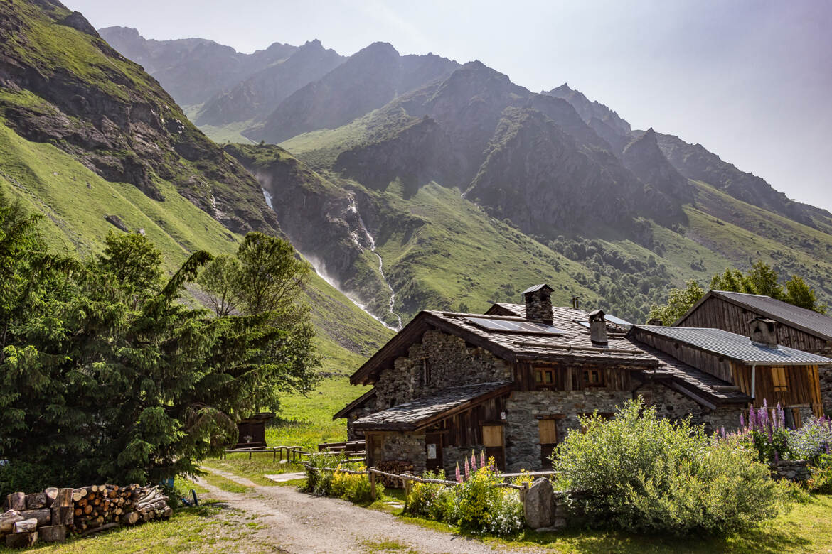 Chalets en fond de vallée