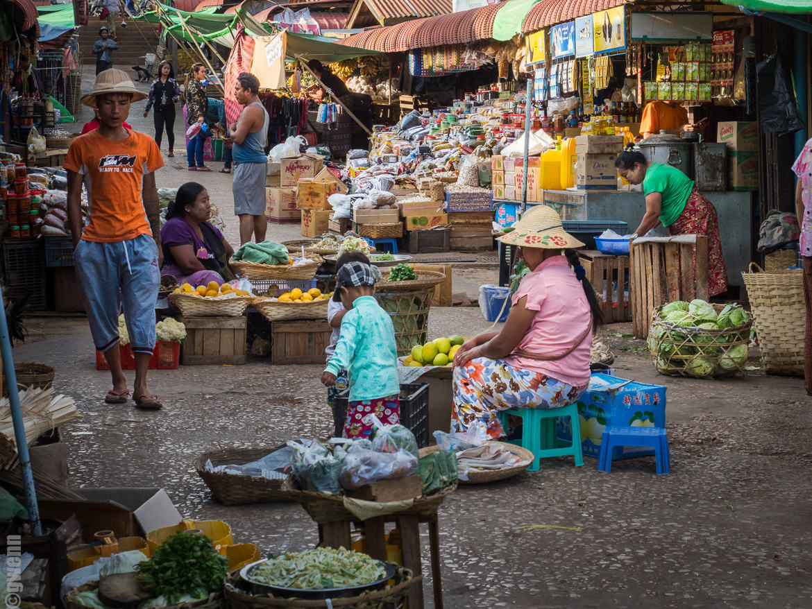 Pyin Oo Lwin Market