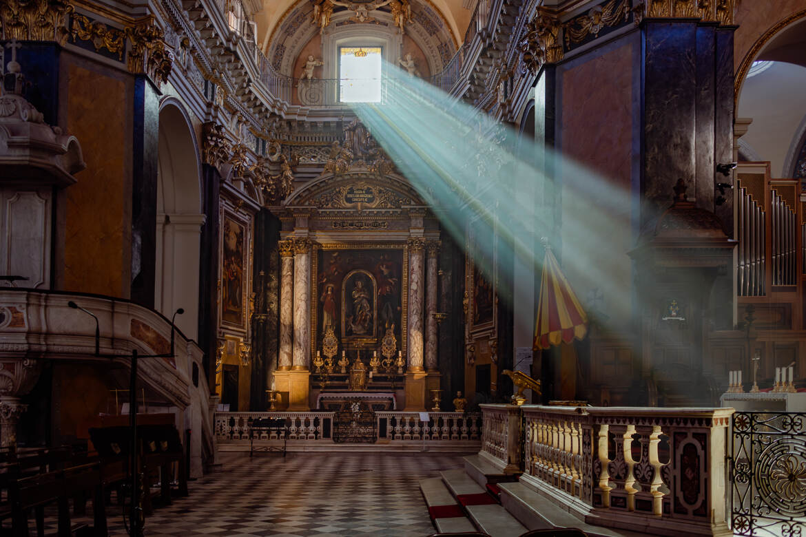 Rayon de soleil dans la cathédrale