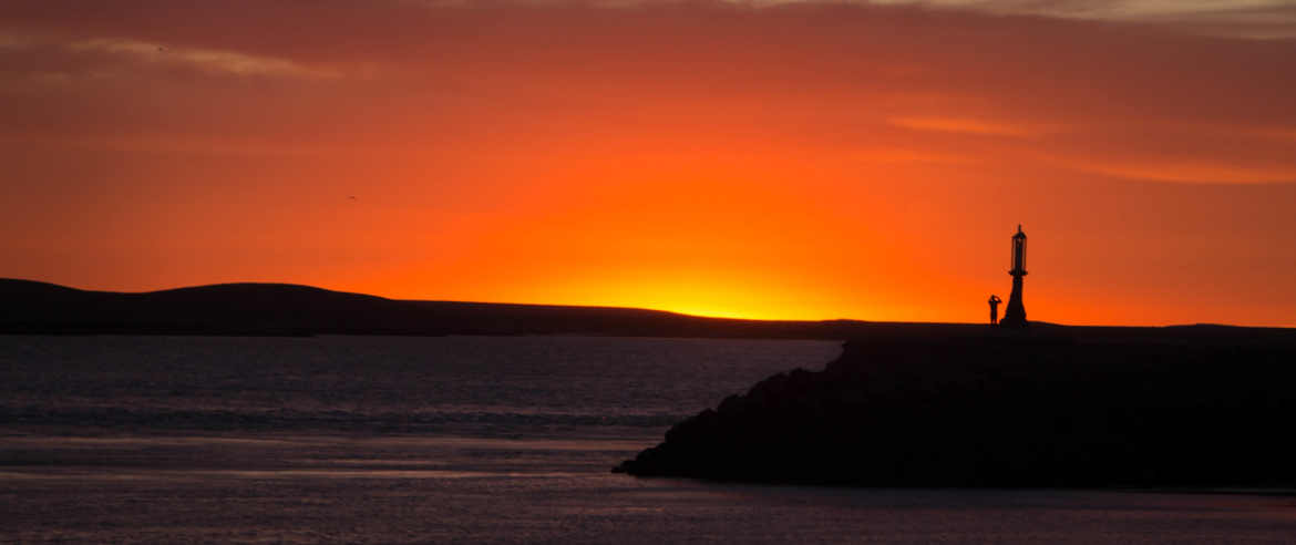 coucher de soleil sur Puerto Deseado