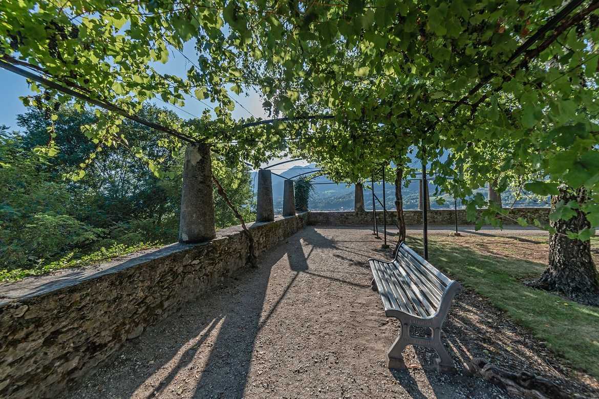 Cité médiévalle de Conflans (Albertville).(Samyang 14mm)