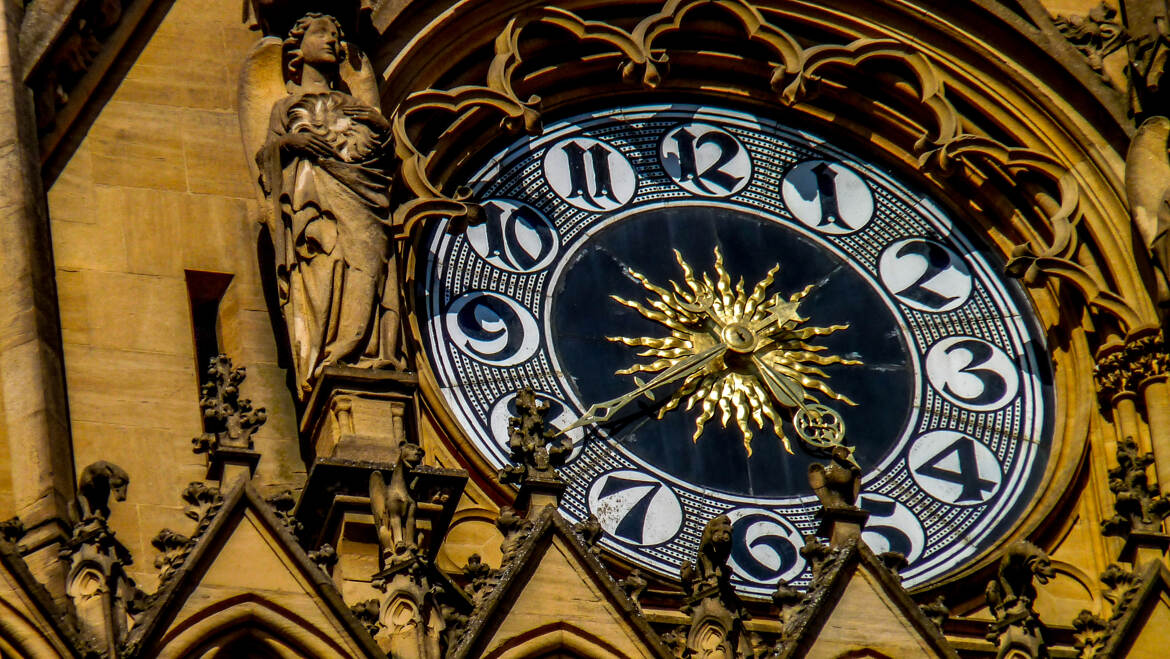 L'Horloge de la cathédrale .