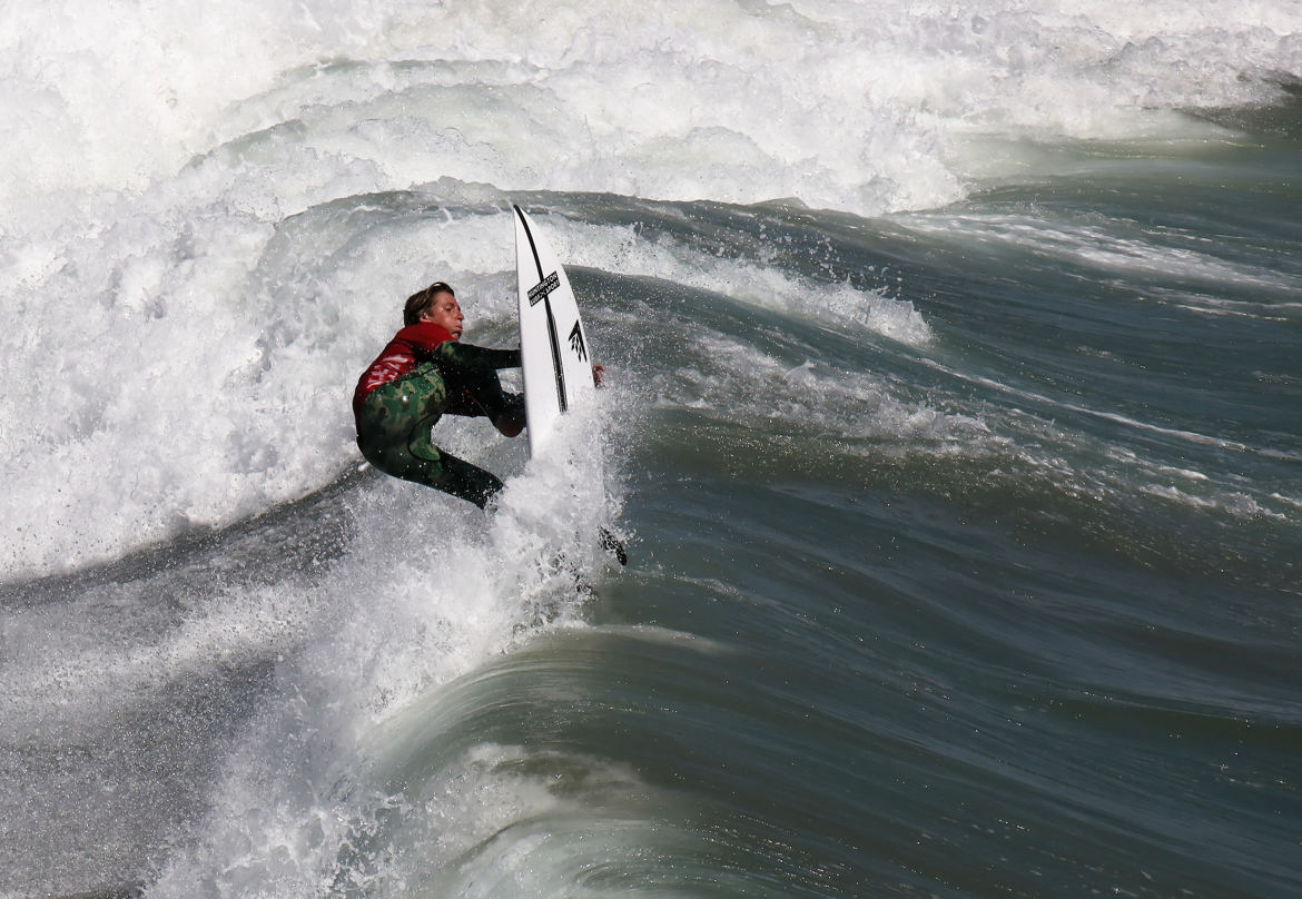 Franchir la vague