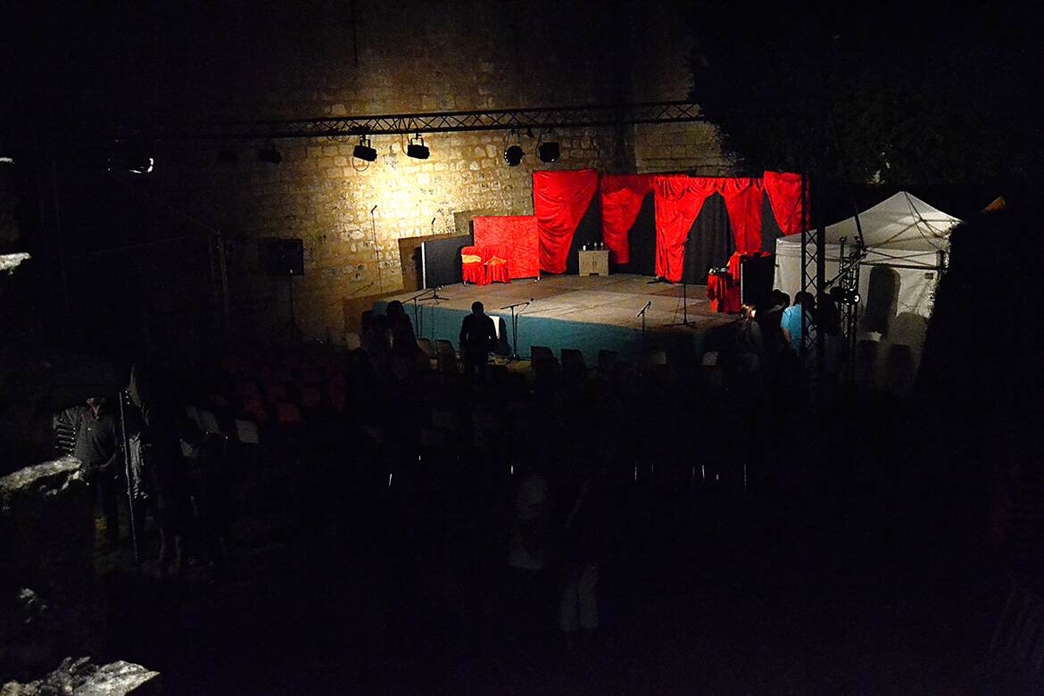 Ambiance théâtrale