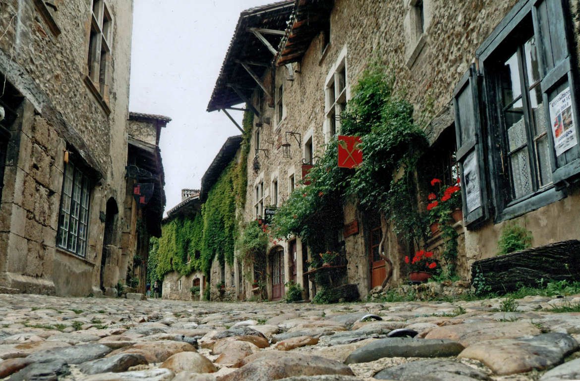 Pérouges