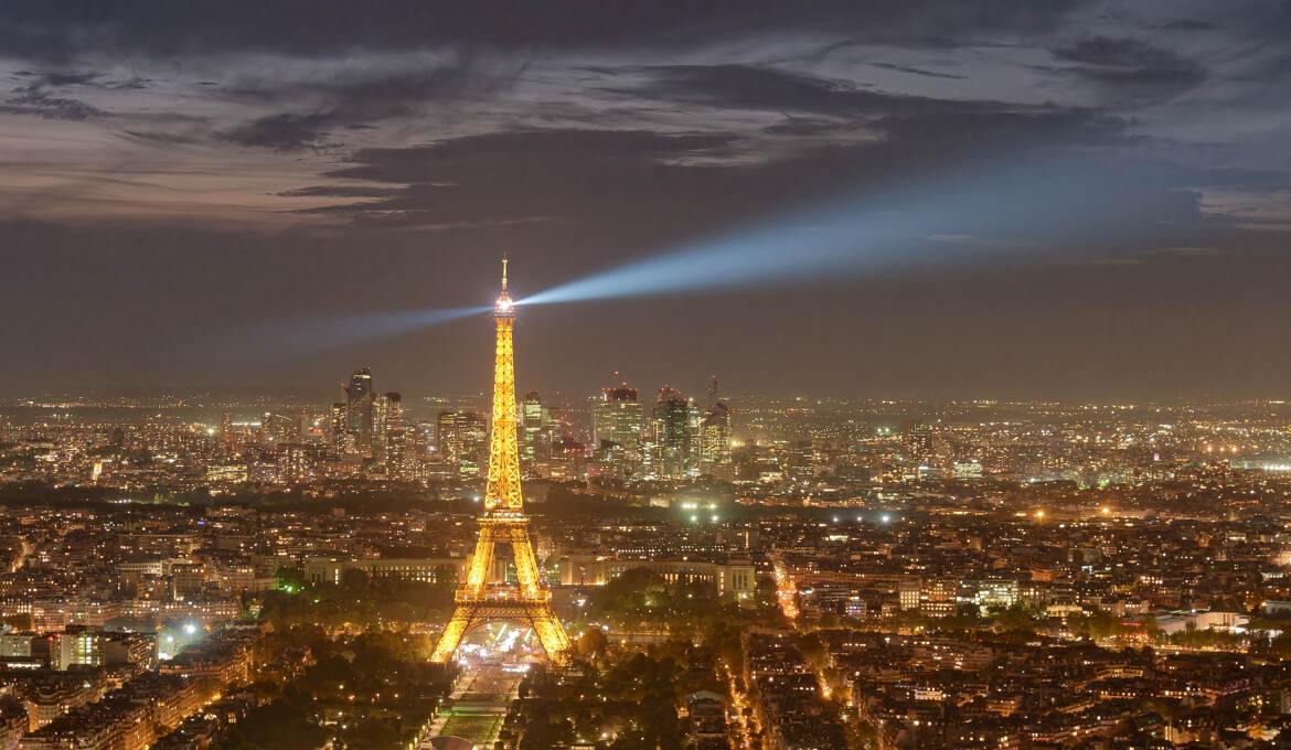 Sur un toit de Paris...