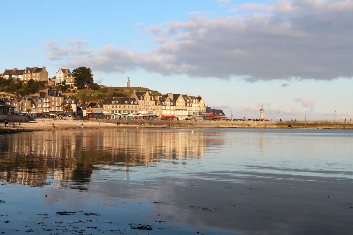 Cancale au bord de l'eau