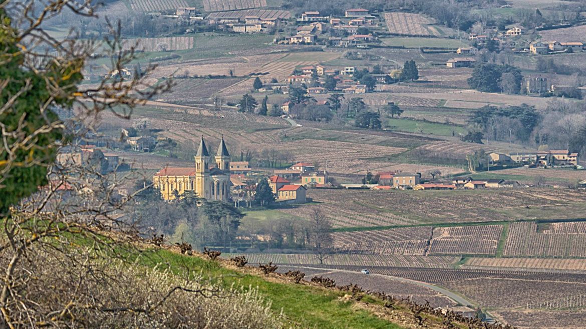 Eglise au deux clochers