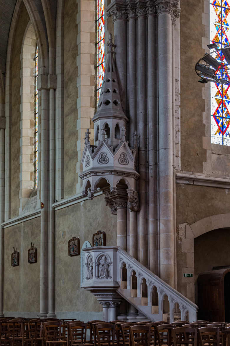 Chaire Eglise Saint-Gilles