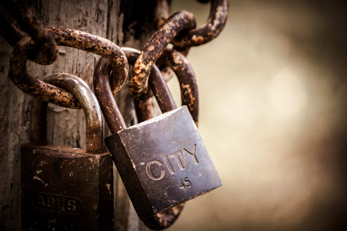 Cadenas enchainé