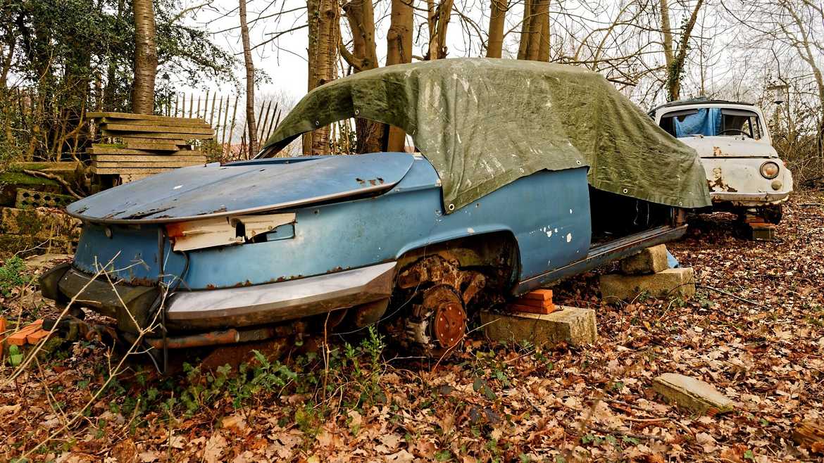 A vendre, Panhard 24 bon état