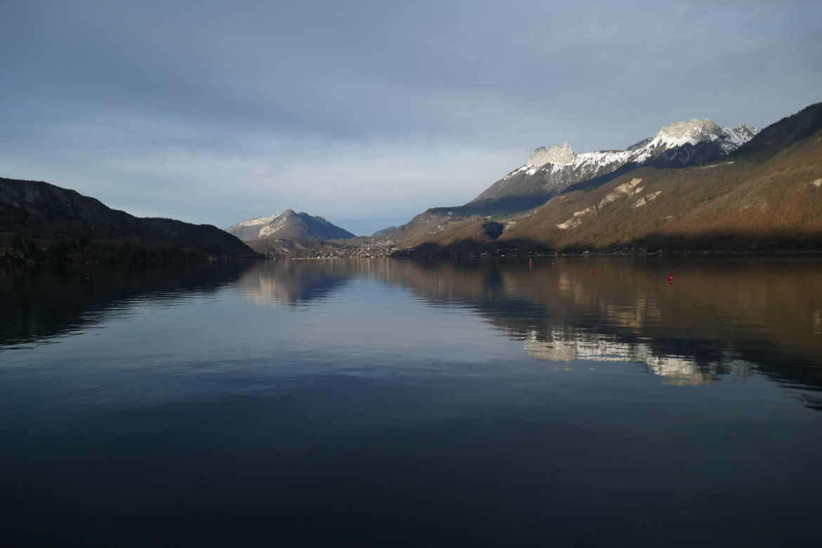 Lac d'Annecy en hiver