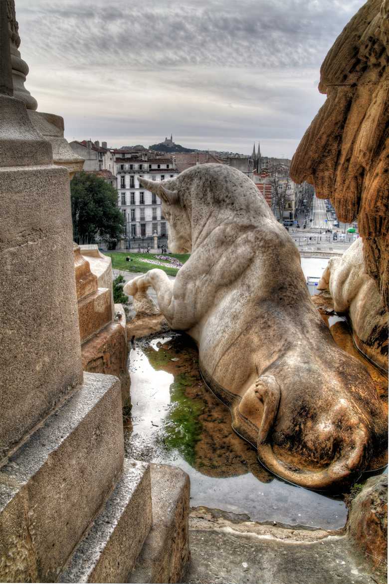 Les gardiens du Palais