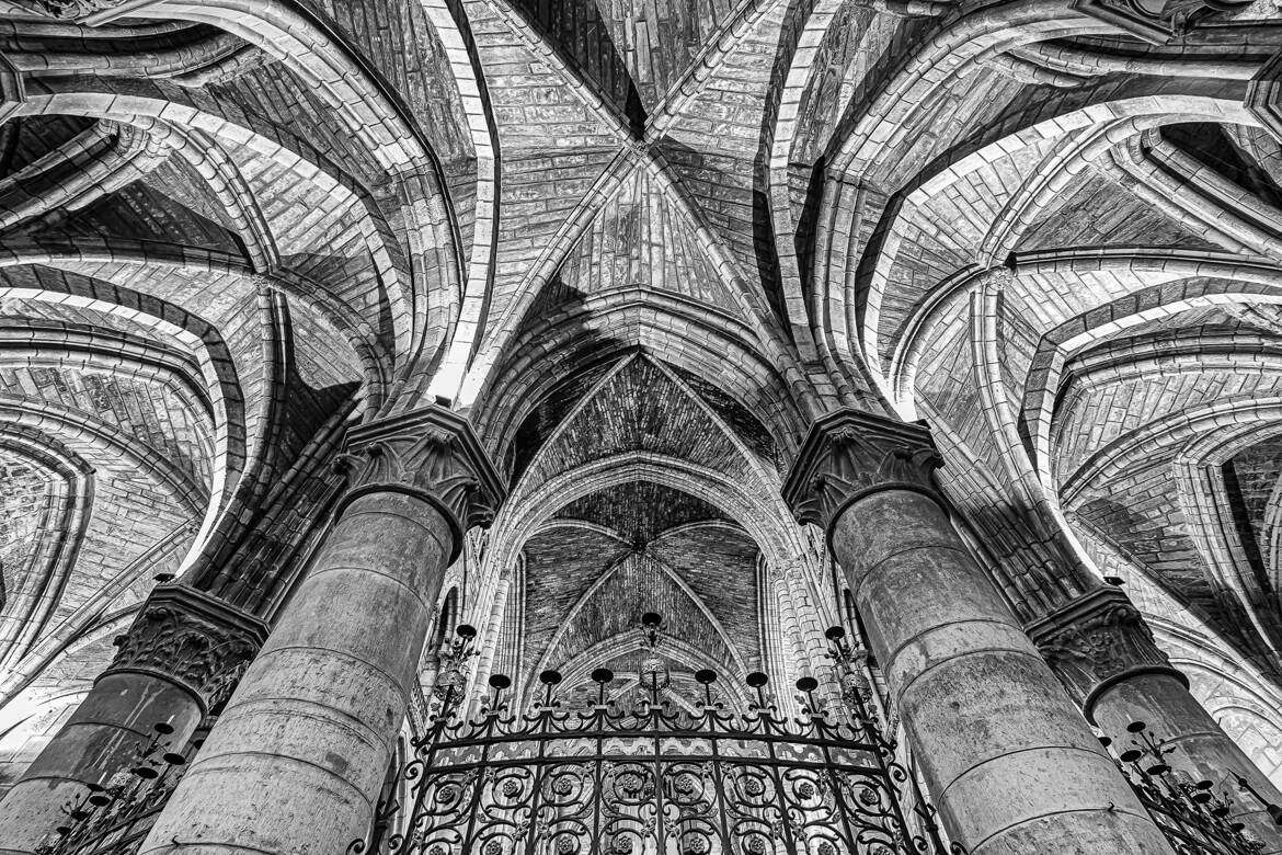 Archives gothiques (basilique Notre-Dame-en-Vaux)