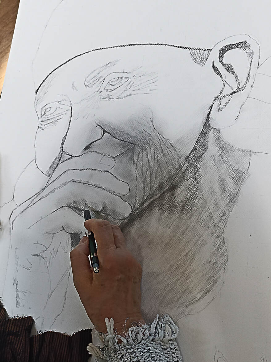 Main qui dessine