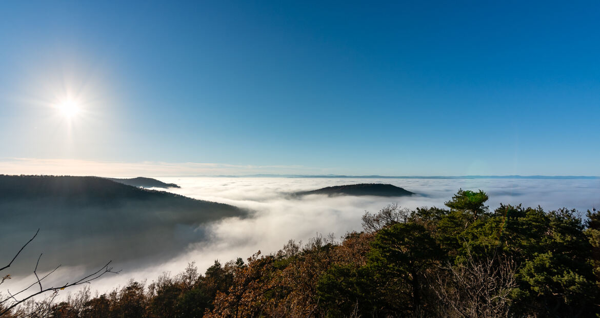 au-dessus des nuages