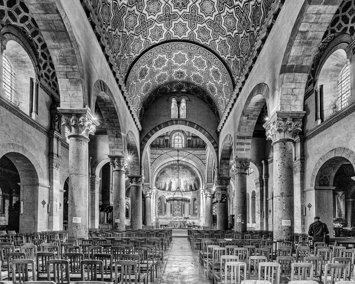 Archives romanes : basilique d'Ainay