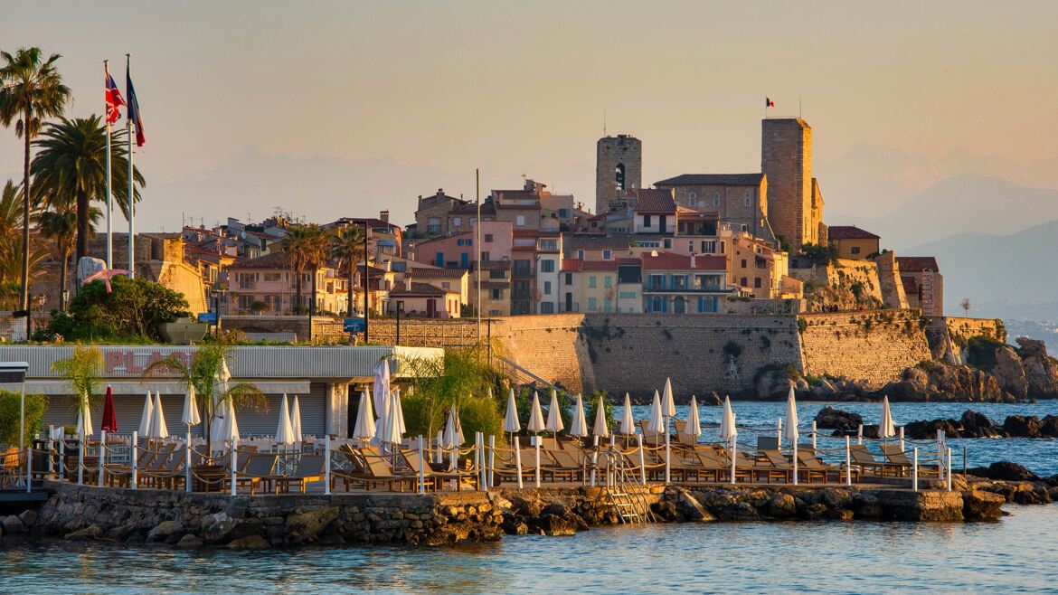 Les remparts en lumière...