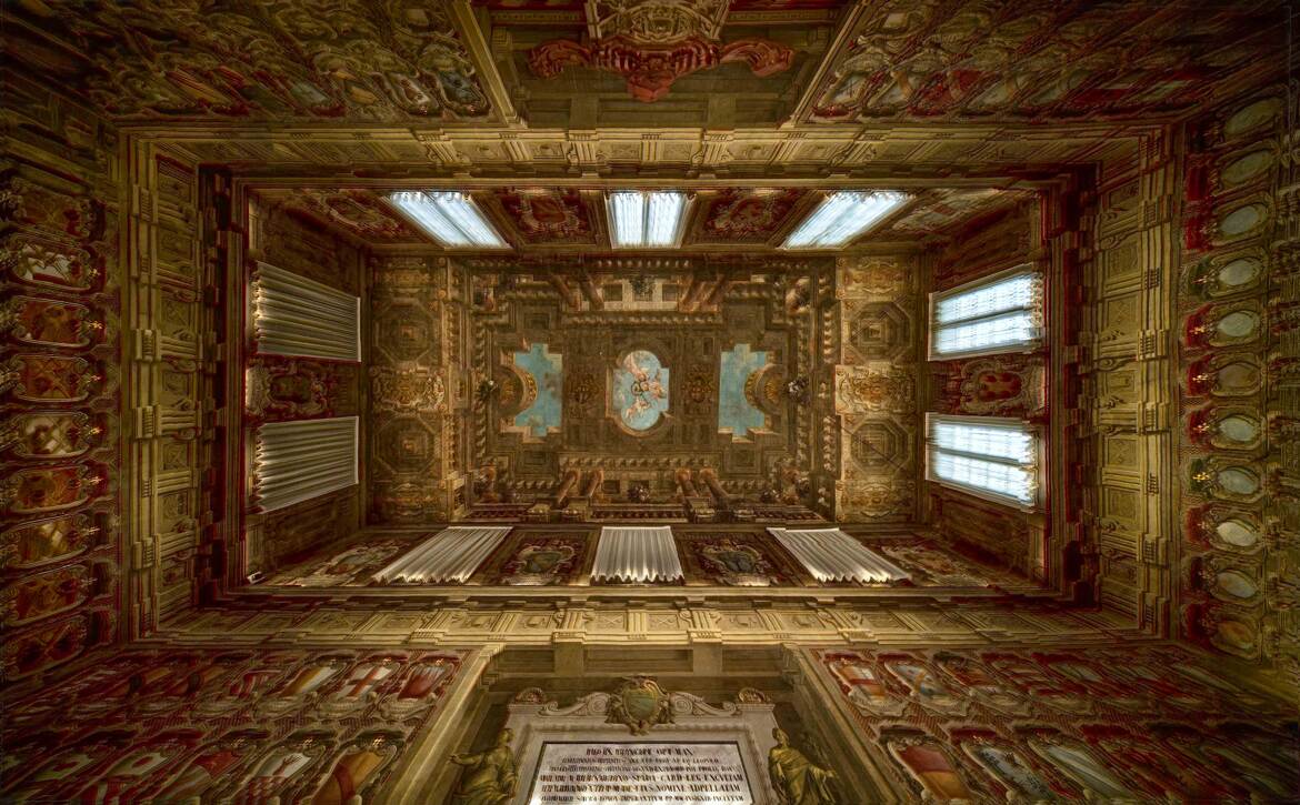 UP