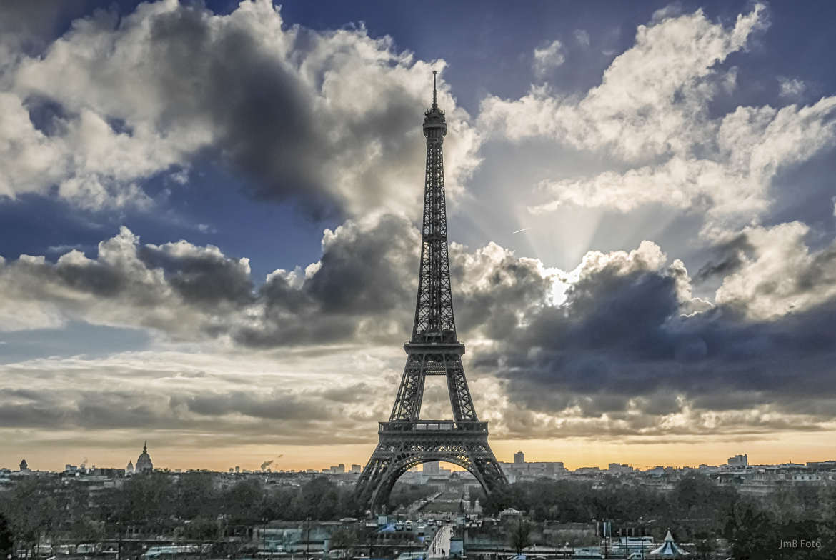 Paris contre jour