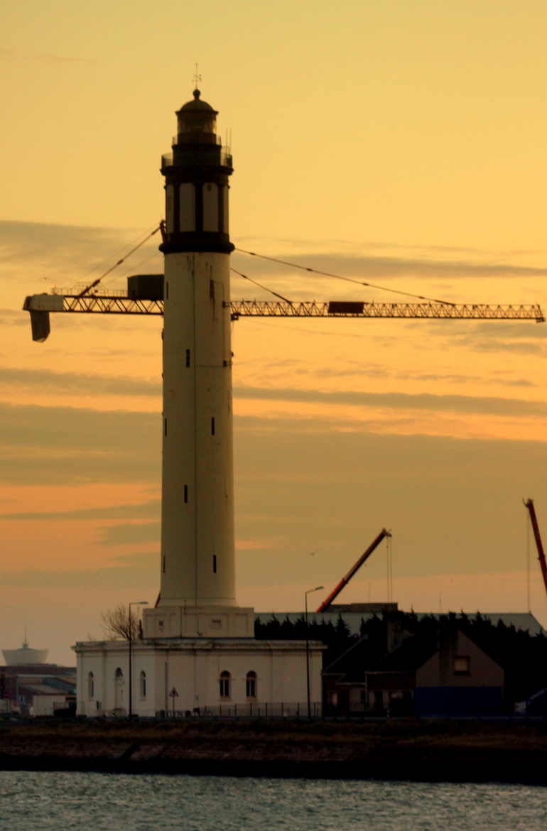 LE PHARE GRUE DE DUNKERQUE