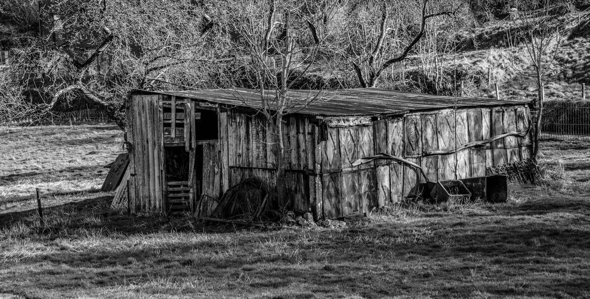 Un Abri de fortune dans la campagne