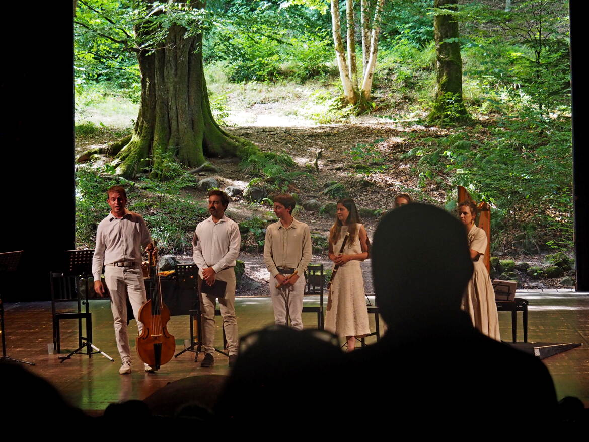 Concert au Théatre du Peuple