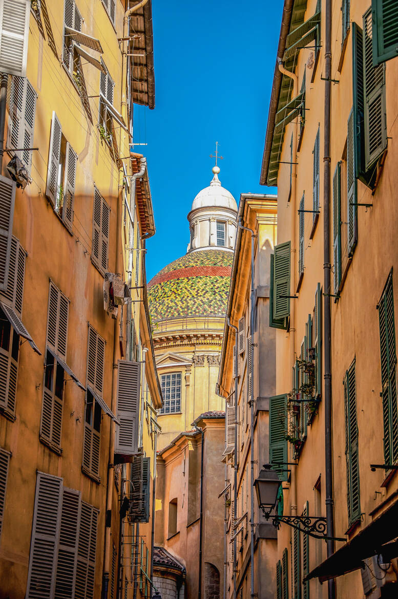 Belle découverte dans ces petits chemins.