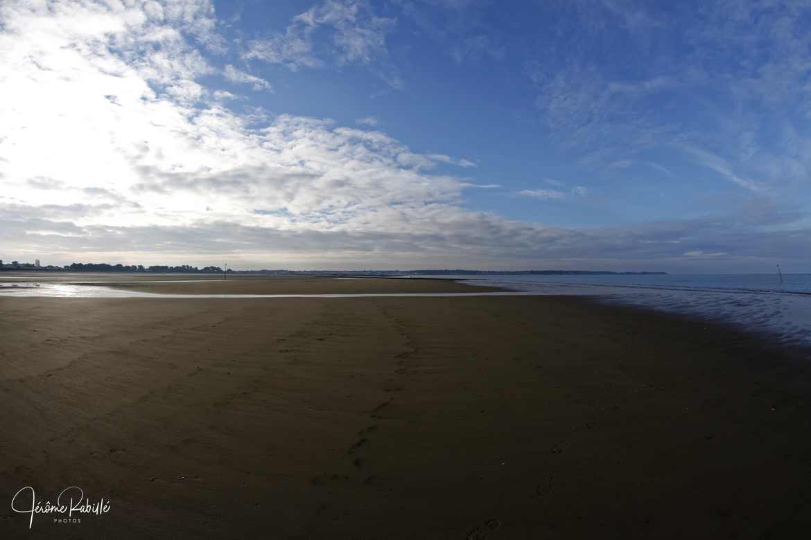 La plage à marée basse