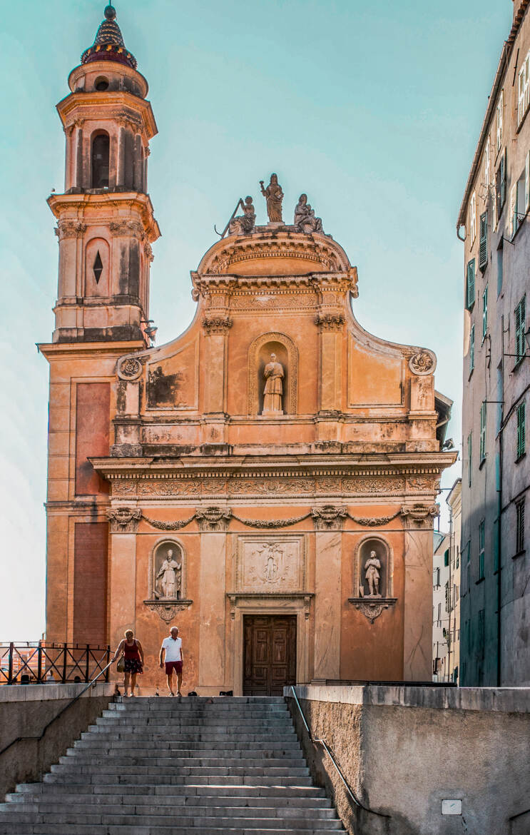 La basilique Saint-Michel-Archange de Menton