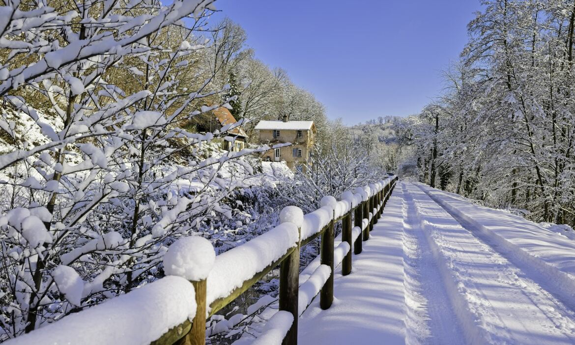 Neige sur la vallée des éclusiers