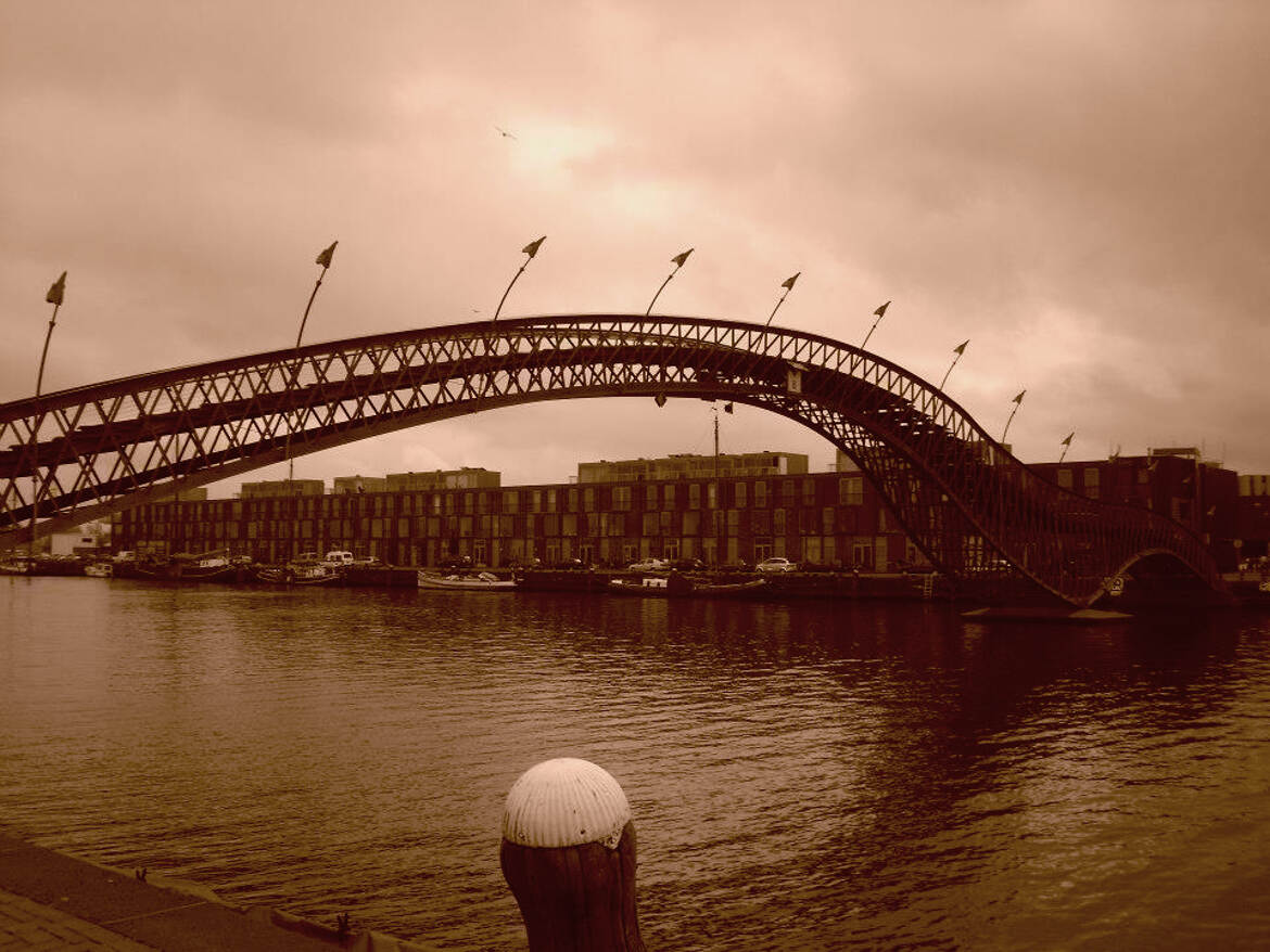 Le pont Python - Amsterdam