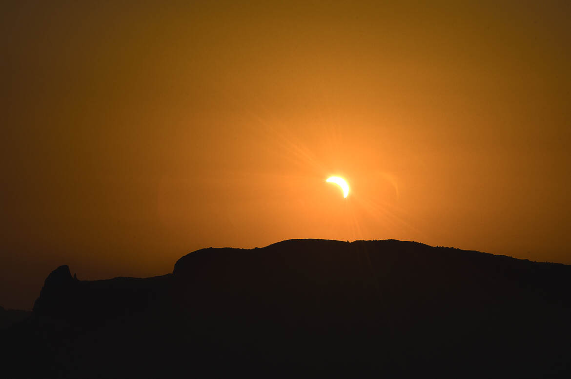 Eclipse et grande Candellle