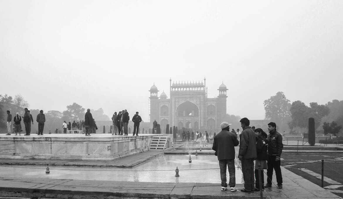 Dans l'enceinte du Taj Mahal