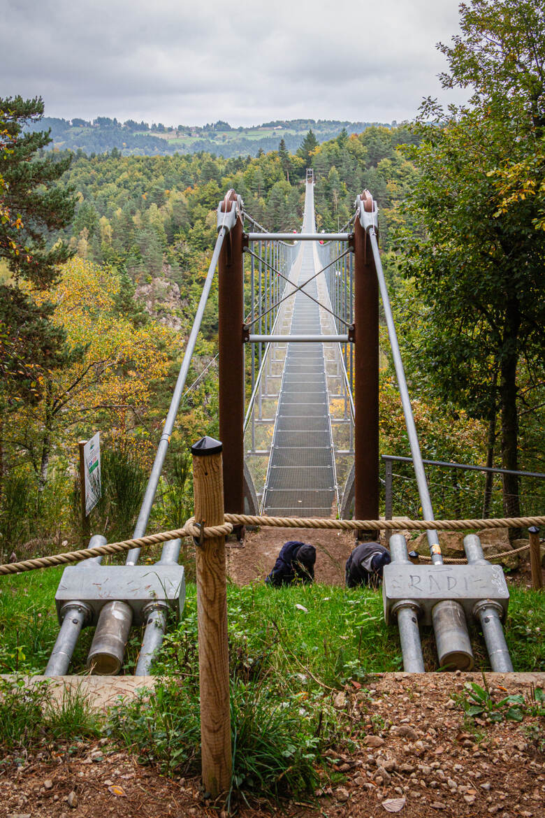 La passerelle des gorges du Lignon