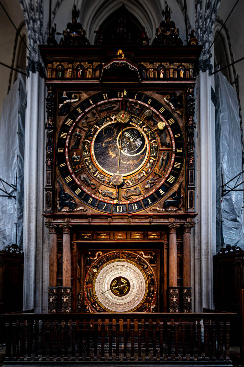 l'horloge astronomique
